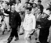 Chủ tịch Hồ Chí Minh về thăm Đảng bộ và nhân dân tỉnh Vĩnh Phúc, ngày 2-3-1963. Ảnh: Tư liệu TTXVN