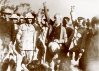 Bác Hồ về thăm Hợp tác xã Yên Trường, huyện Yên Định (Thanh Hóa) tháng 12-1961 - Ảnh tư liệu