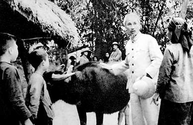 Lời Bác dạy ngày 08 tháng 11