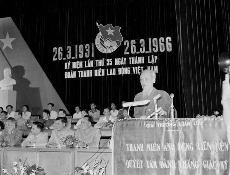 Chủ tịch Hồ Chí Minh phát biểu tại lễ kỷ niệm 35 năm ngày thành lập Đoàn Thanh niên lao động Việt Nam (26/3/1966)