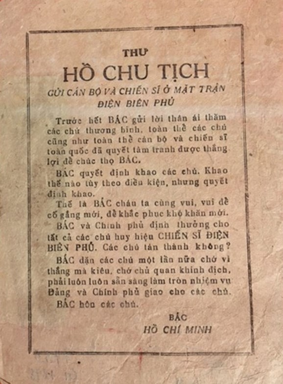 hư của Chủ tịch Hồ Chí Minh gửi cán bộ, chiến sĩ ở mặt trận Điện Biên. (Ảnh tư liệu)